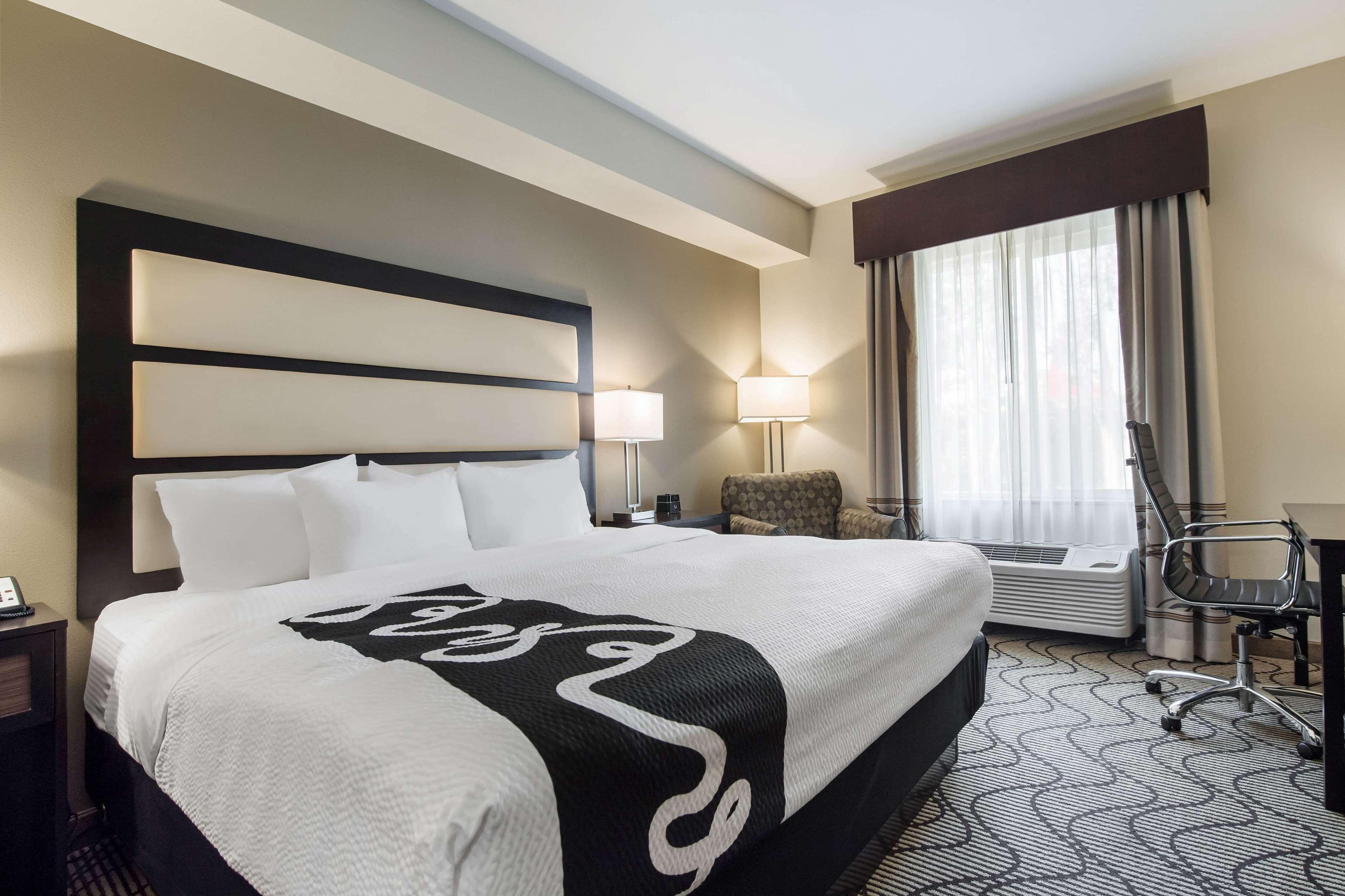 La Quinta By Wyndham Auburn Hotell Eksteriør bilde