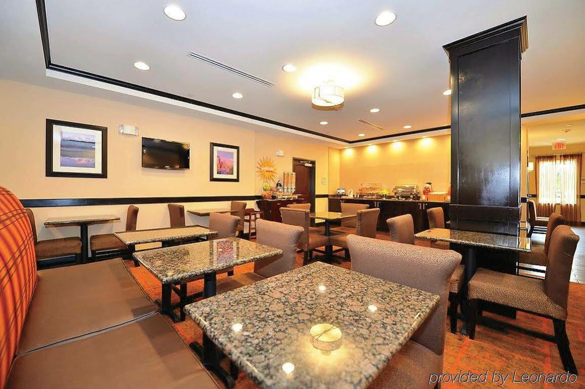 La Quinta By Wyndham Auburn Hotell Eksteriør bilde